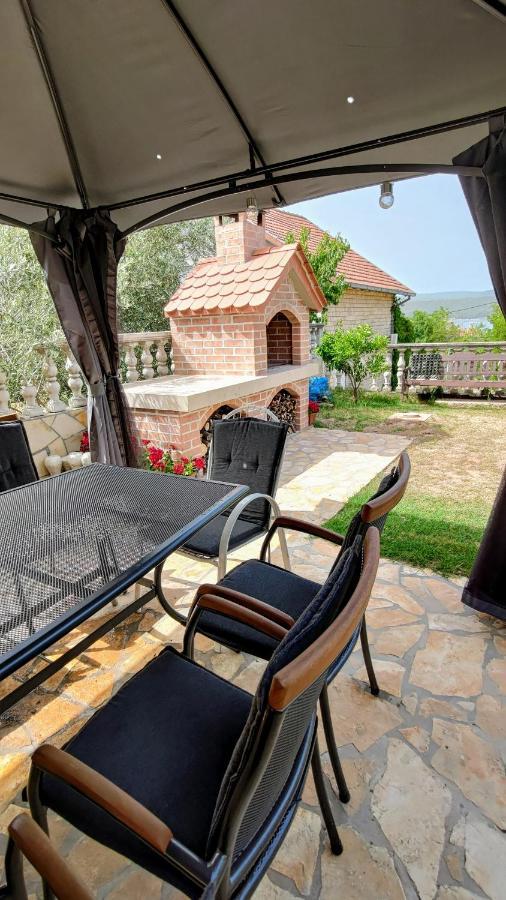 Marija Apartments Kruševo Exterior foto